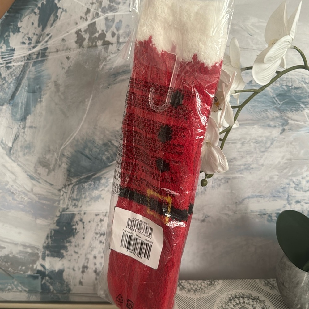 Old Navy Match the Fam Santa Sock